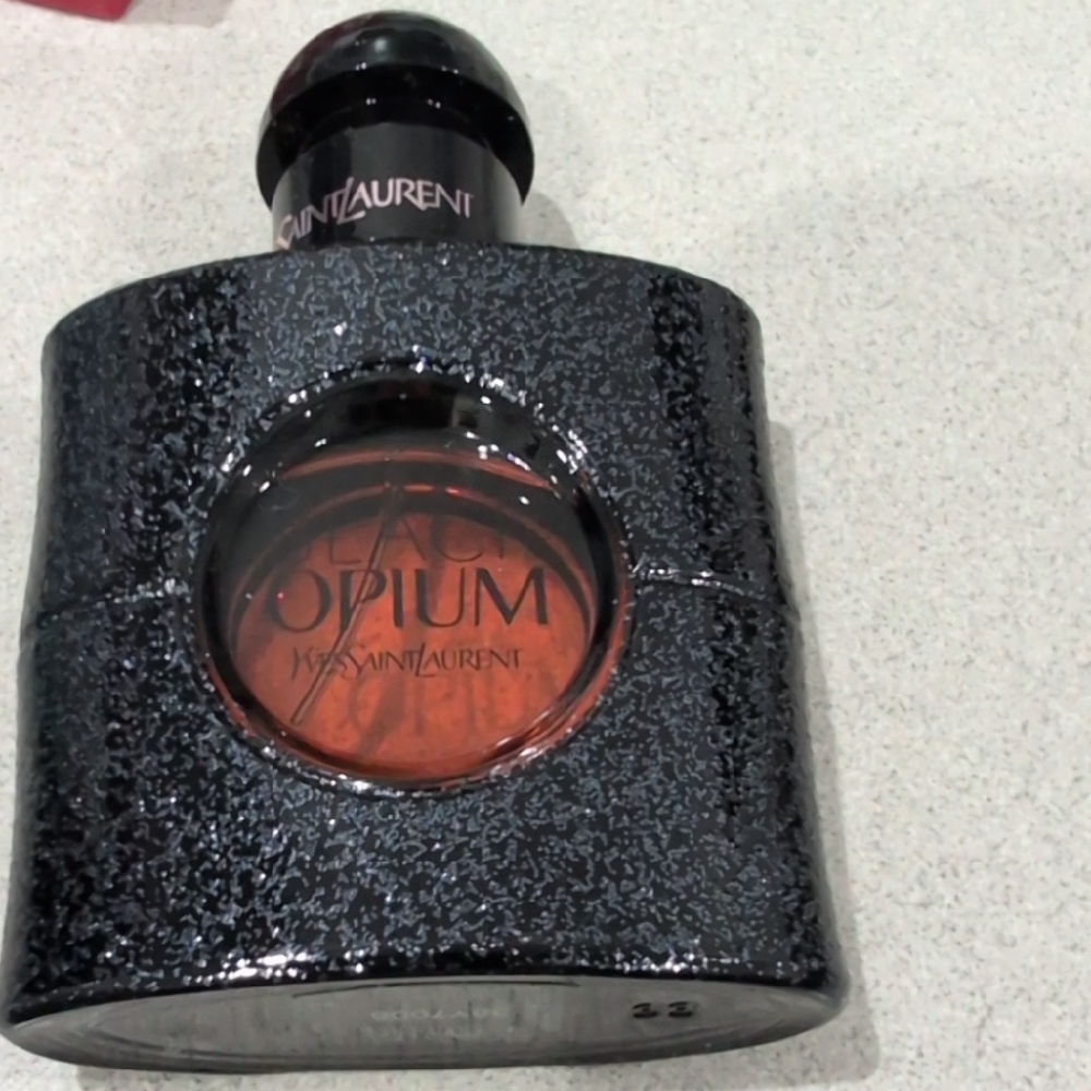 Yves Saint Laurent YSL B L K O P M